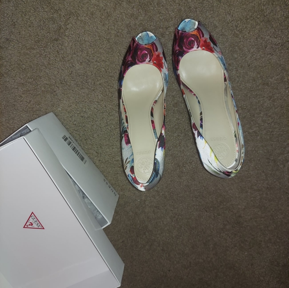 Guess satin heels